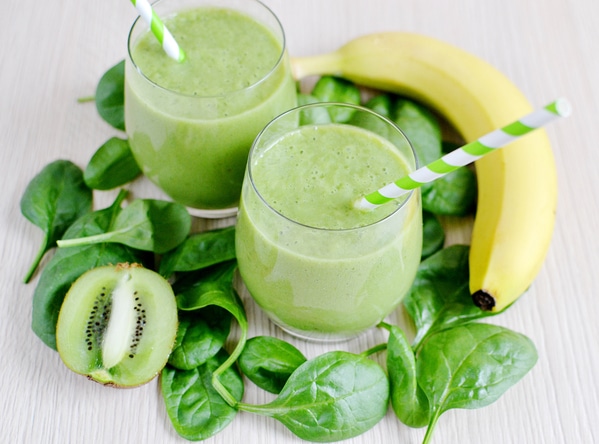 licuado de espinacas con platano y avena