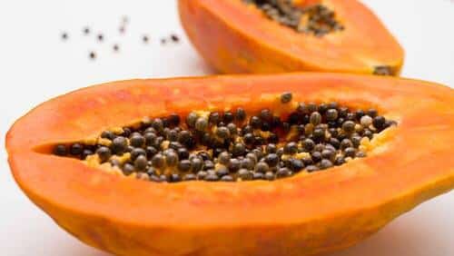 beneficios del licuado de papaya y plátano